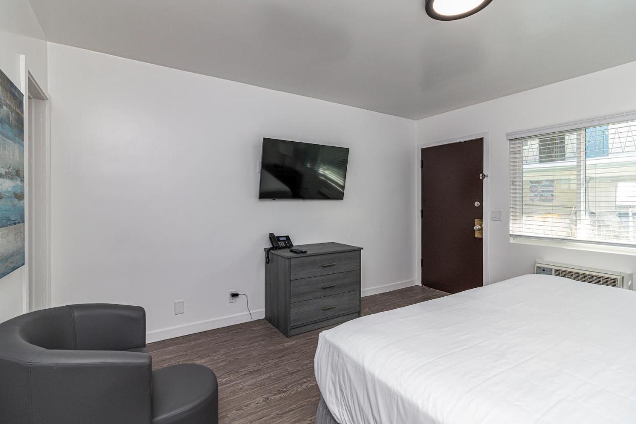 2021 Olive Hotel Burbank Exterior photo